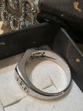 Anillo hombre onix Negro con Circonitas