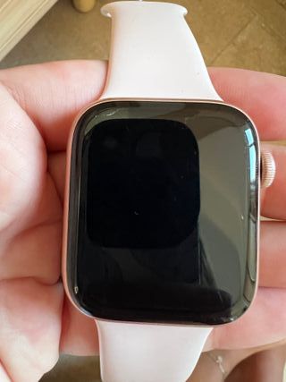 Apple Watch SE 44mm Rose Gold