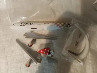 Maqueta Avión Volotea Airbus A319