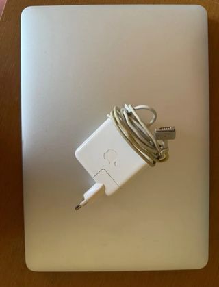 MacBook Air 13 (2013)