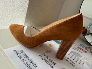 Zapato tacón Minelli marrón puesto solo una vez 