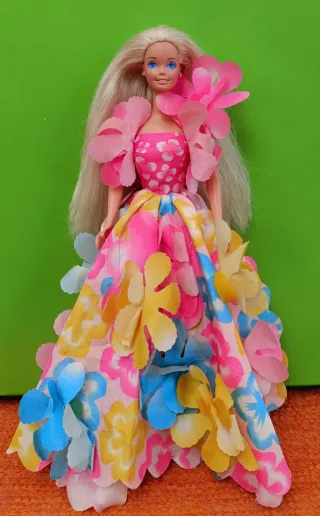 Barbie Flores Mágicas antigua