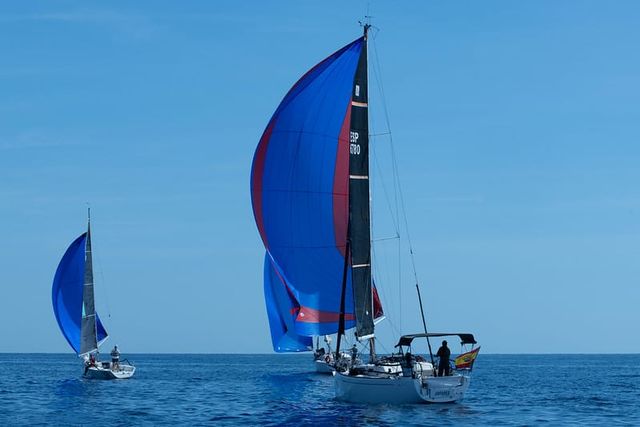 Spinnaker simétrico 80m2