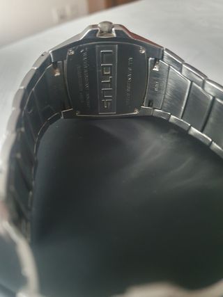 Reloj Lotus chico