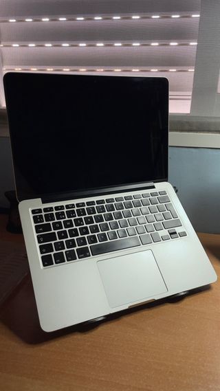 MacBook Pro Retina 13” 2015 de 256Gb y 8Gb RAM 