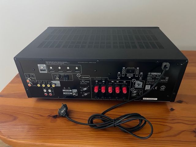 IMPECABLE 4K DV, 3D YAMAHA Amplificador RX-V385