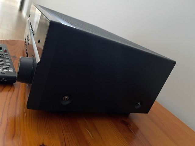 IMPECABLE 4K DV, 3D YAMAHA Amplificador RX-V385