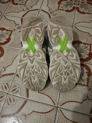 Zapatillas Adidas Yung-96 Beige/Verde