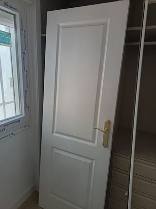 Puertas blancas 