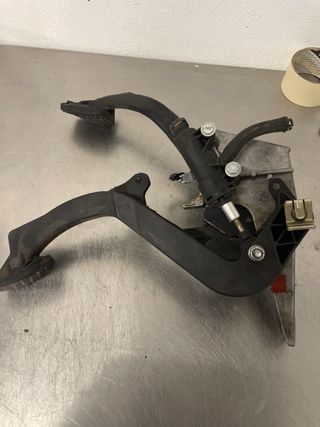 Pedaliera BMW E36 Guida Destra