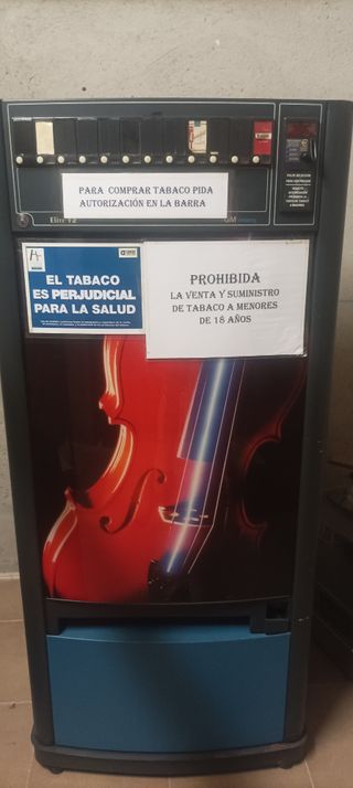 Máquina Expendedora GM Vending 12 Canales