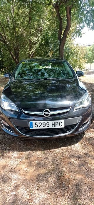 Opel Astra 2013