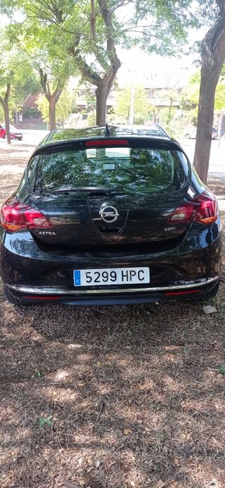 Opel Astra 2013