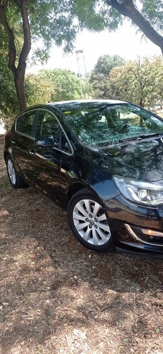 Opel Astra 2013