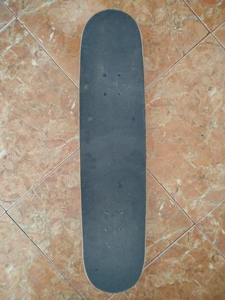 Monopatín AXELO Lobo