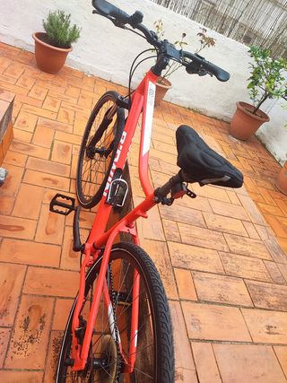 Bicicleta B-Twin Riverside 500 Roja