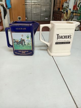 Caraffe da whisky Seagram's e Teacher's