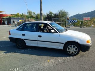 Opel Astra 1996