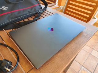 Portátil Gaming HP Omen 16-c0051ns Ryzen 7
