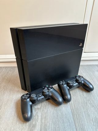 PS4 (PlayStation 4) Negra