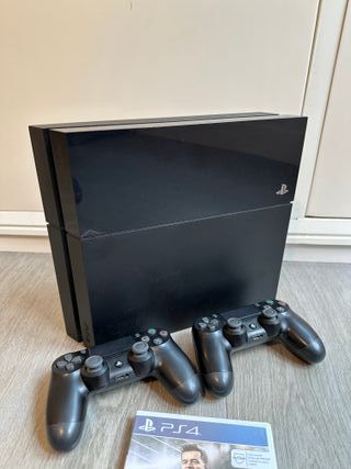 PS4 (PlayStation 4) Negra