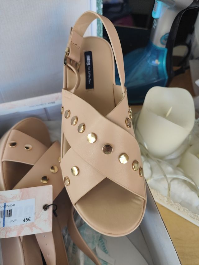 Sandali Mustang beige e oro taglia 40