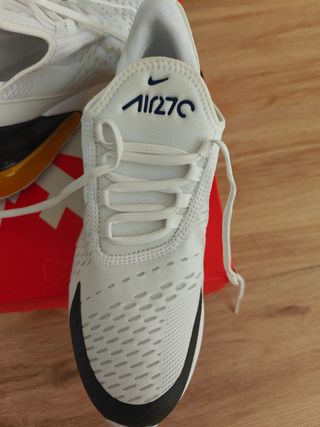 Zapatillas Nike Air 270 Blancas y Amarillas