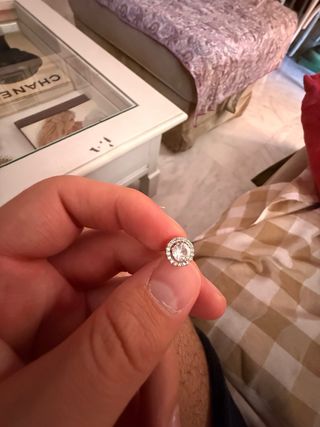Pendiente oro con circonita