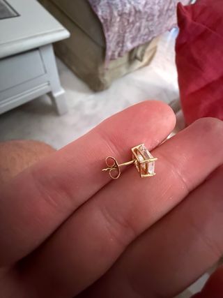Pendiente oro 18k con circonita talla marquesa