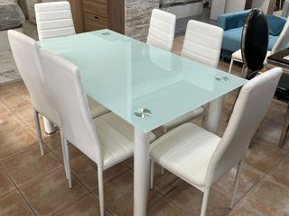 ! Oferta Mesa blanca + 6 Sillas Poli Piel!!