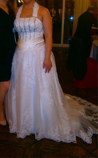 Vestido de Novia palabra de honor. 