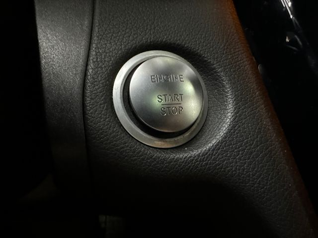 Mercedes-Benz C63s AMG V8 Biturbo 510cv