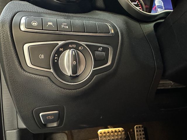 Mercedes-Benz C63s AMG V8 Biturbo 510cv