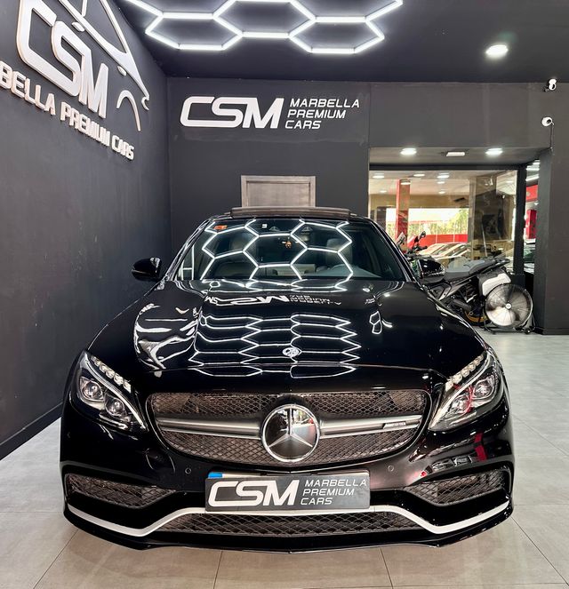 Mercedes-Benz C63s AMG V8 Biturbo 510cv