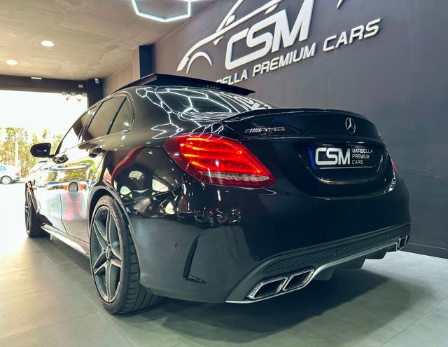 Mercedes-Benz C63s AMG V8 Biturbo 510cv