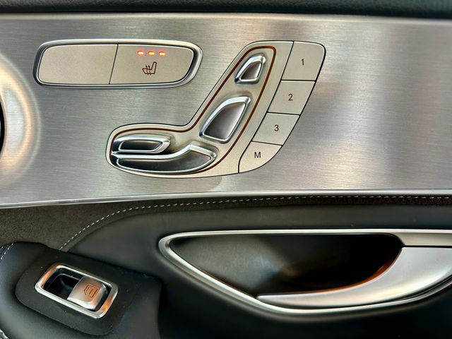 Mercedes-Benz C63s AMG V8 Biturbo 510cv