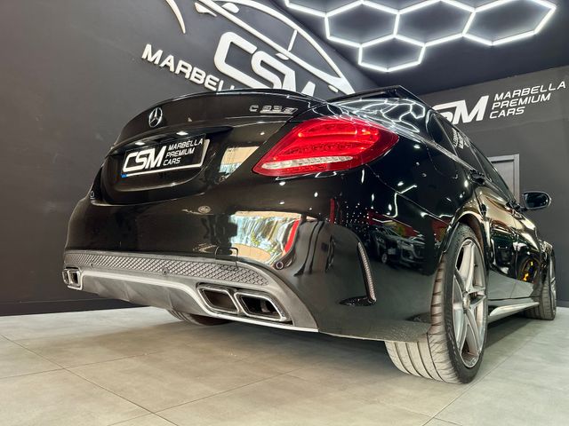 Mercedes-Benz C63s AMG V8 Biturbo 510cv