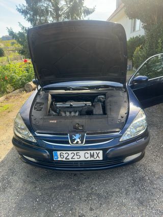Peugeot 607 2003