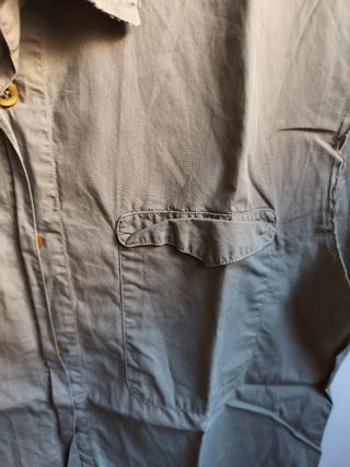 Camisa sin mangas verde oliva hombre