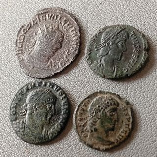 ≡ Lote 4 Monedas romanas espectaculares 