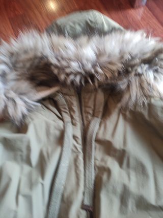 Parka Pull and Bear verde militar hombre