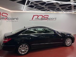 Mercedes-Benz Clase E Coupé E 250 CDI Blue Efficiency Elegance