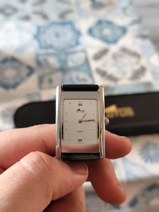Reloj Lotus Quartz Negro/Plateado