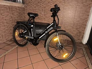 Bicicleta Eléctrica EVERCROSS Negra