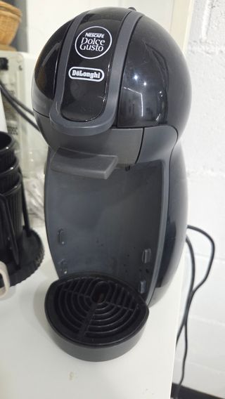 Cafetera Dolce Gusto DeLonghi Negra