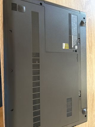Lenovo G50-80 Portátil i5 5200U 4gb RAM  1Tb DD