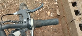 Bicicleta de montaña doble suspensión 