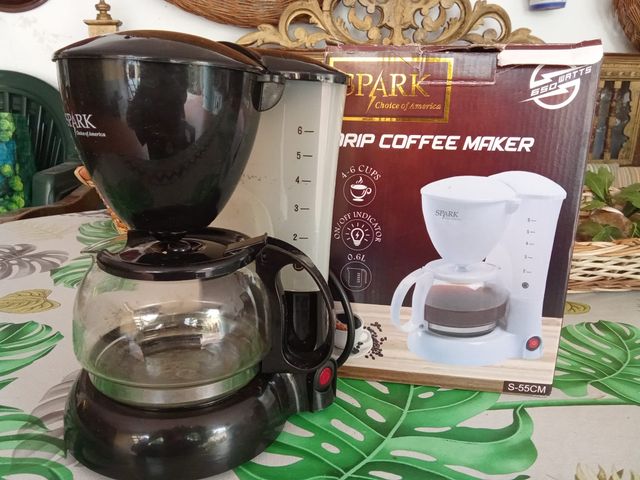 Cafetera Spark 650W 4-6 Tazas