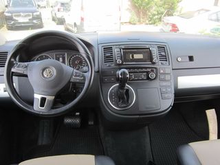 VOLKSWAGEN MULTIVAN HIGHLINE