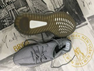 Adidas Yeezy 350 Gris